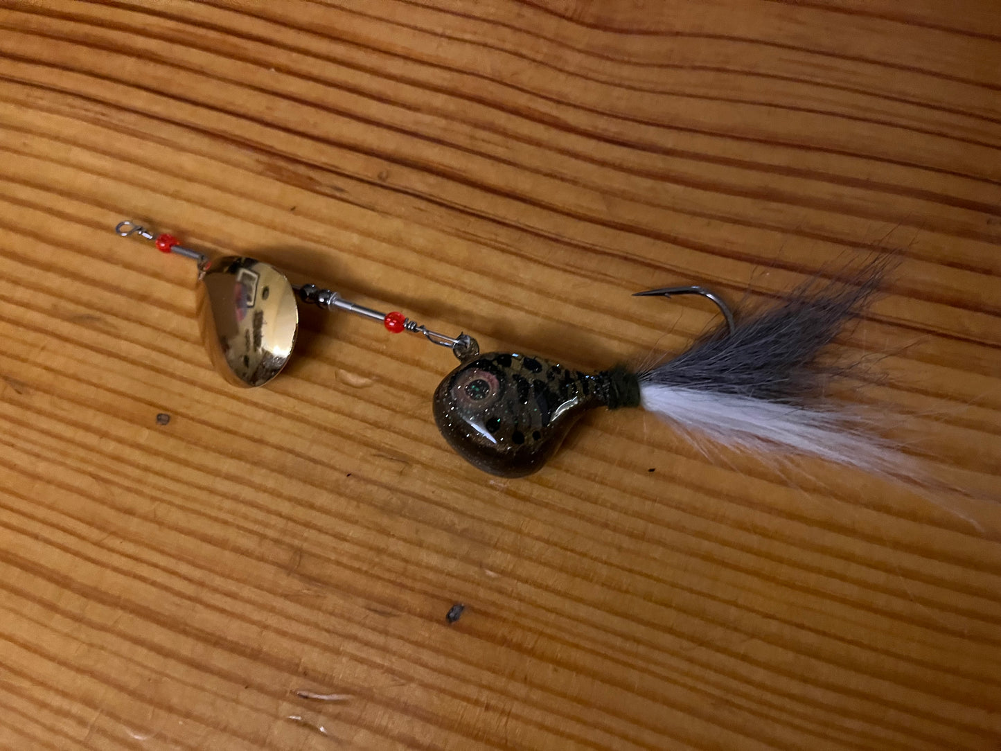 Buck tail Inline spinner