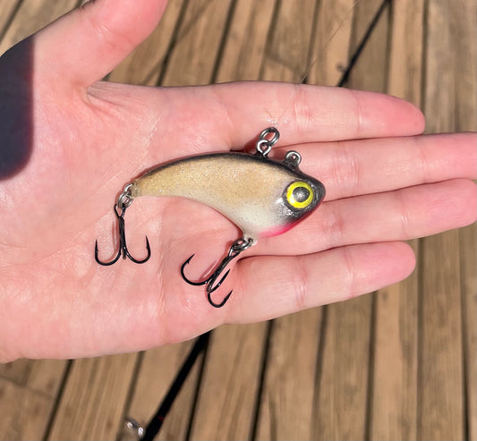 Dual Line-tie Silent Lipless Crankbait